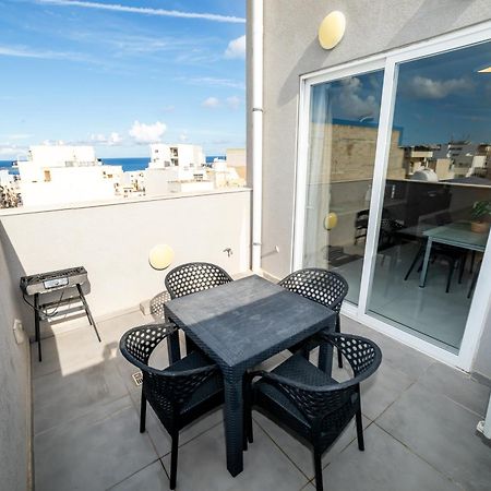 New And Modern Home In Bugibba, Great Location San Pawl il-Baħar Eksteriør billede