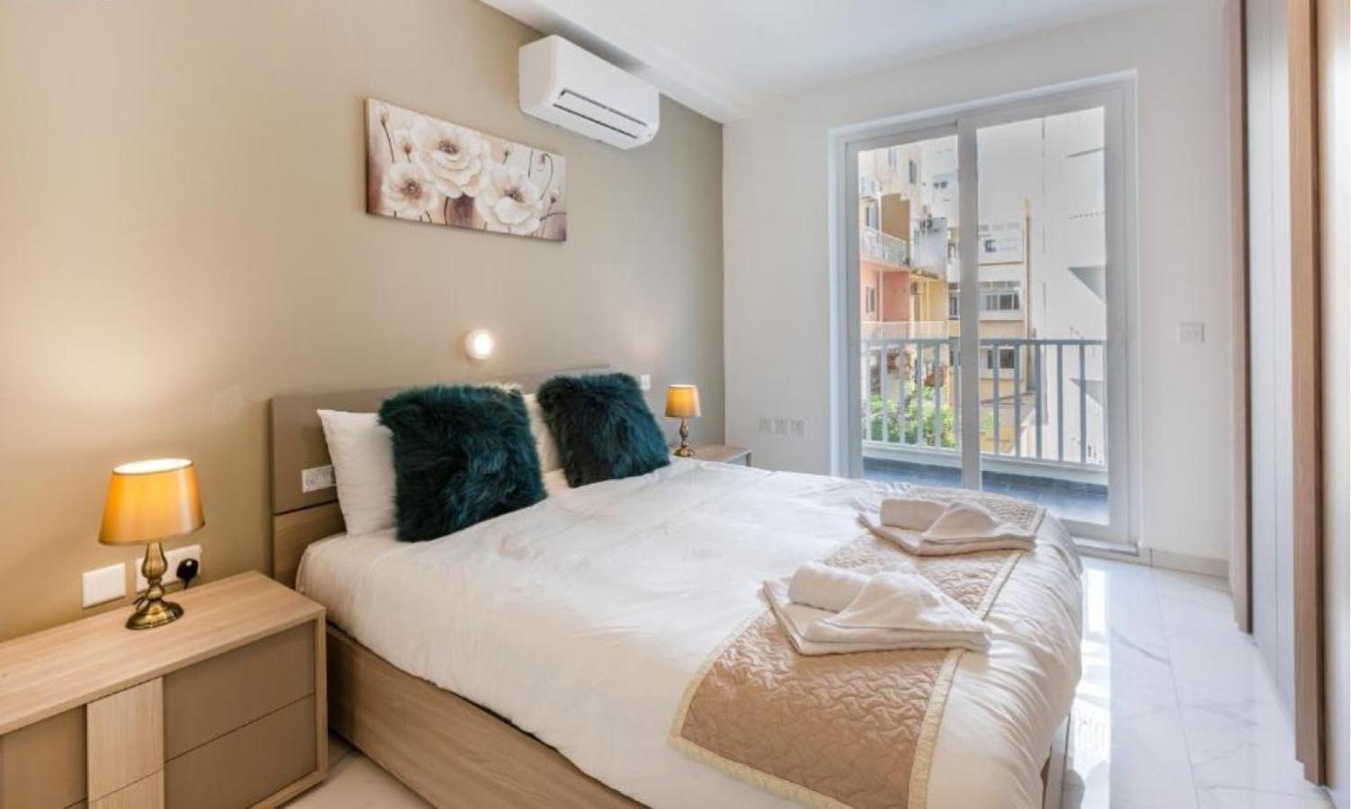 New And Modern Home In Bugibba, Great Location San Pawl il-Baħar Eksteriør billede