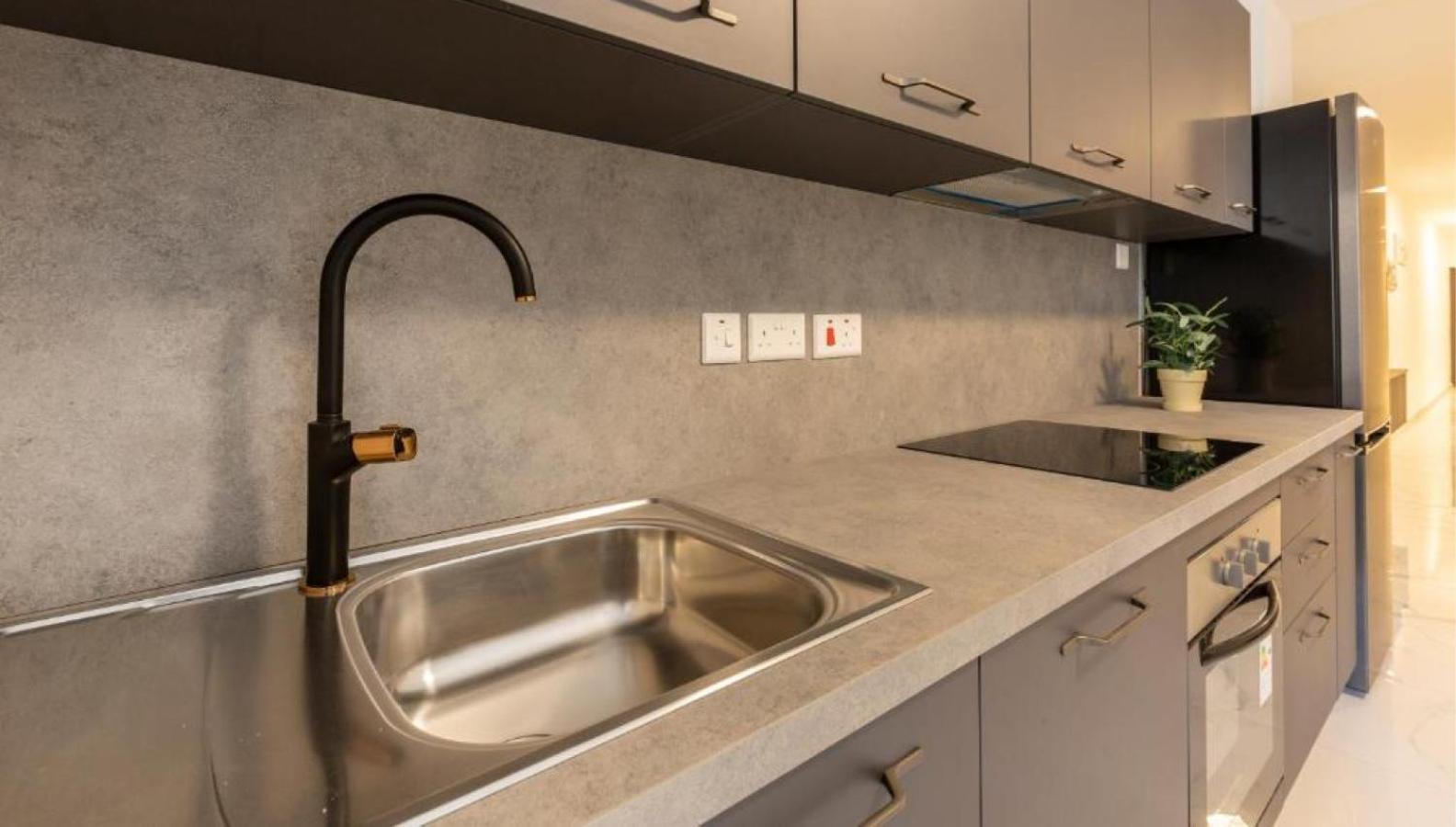 New And Modern Home In Bugibba, Great Location San Pawl il-Baħar Eksteriør billede