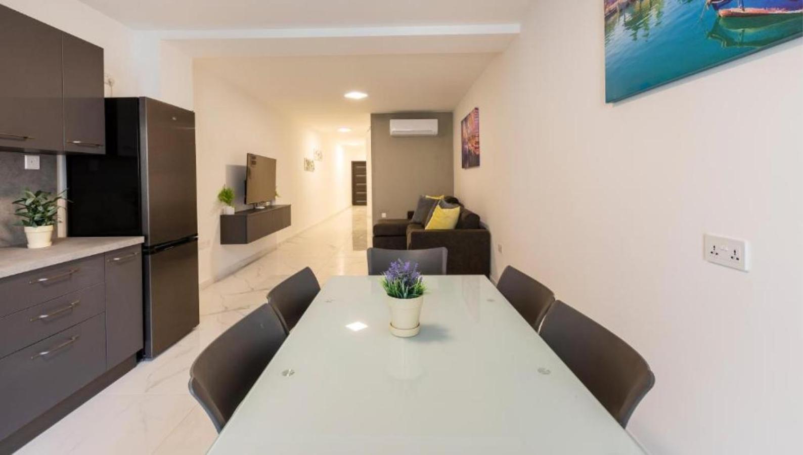New And Modern Home In Bugibba, Great Location San Pawl il-Baħar Eksteriør billede