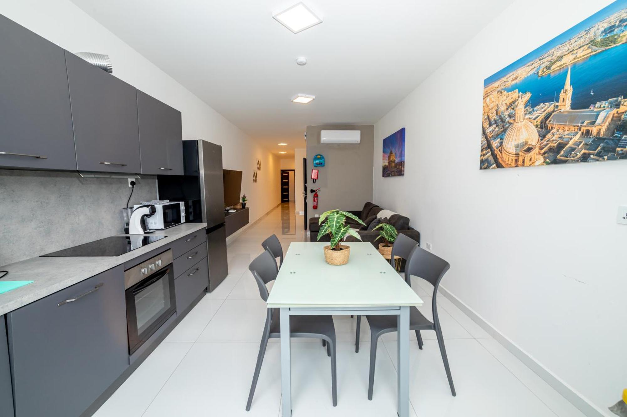 New And Modern Home In Bugibba, Great Location San Pawl il-Baħar Eksteriør billede