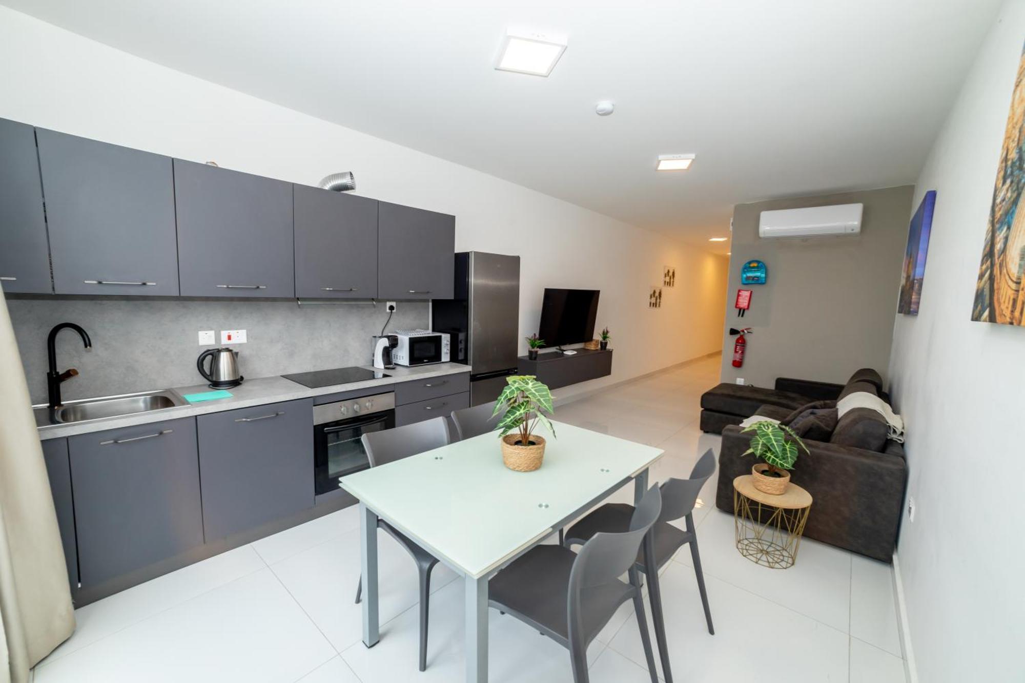 New And Modern Home In Bugibba, Great Location San Pawl il-Baħar Eksteriør billede