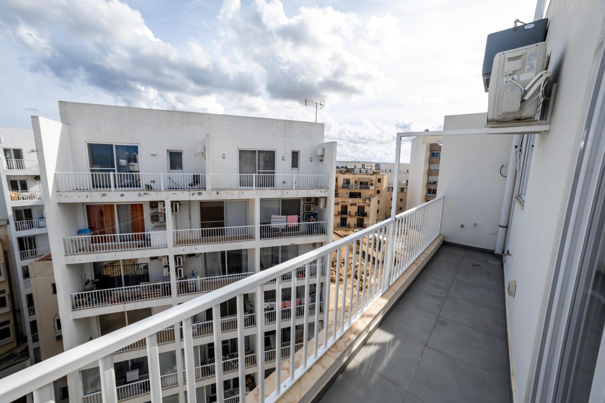 New And Modern Home In Bugibba, Great Location San Pawl il-Baħar Eksteriør billede